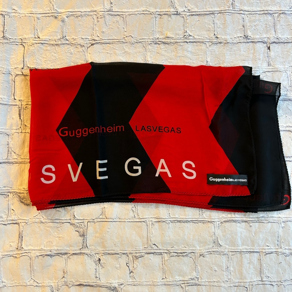 GUGGENHEIM LAS VEGAS RED & BLACK CHIFFON MUSEUM CHEVRON PATTERN SCARF